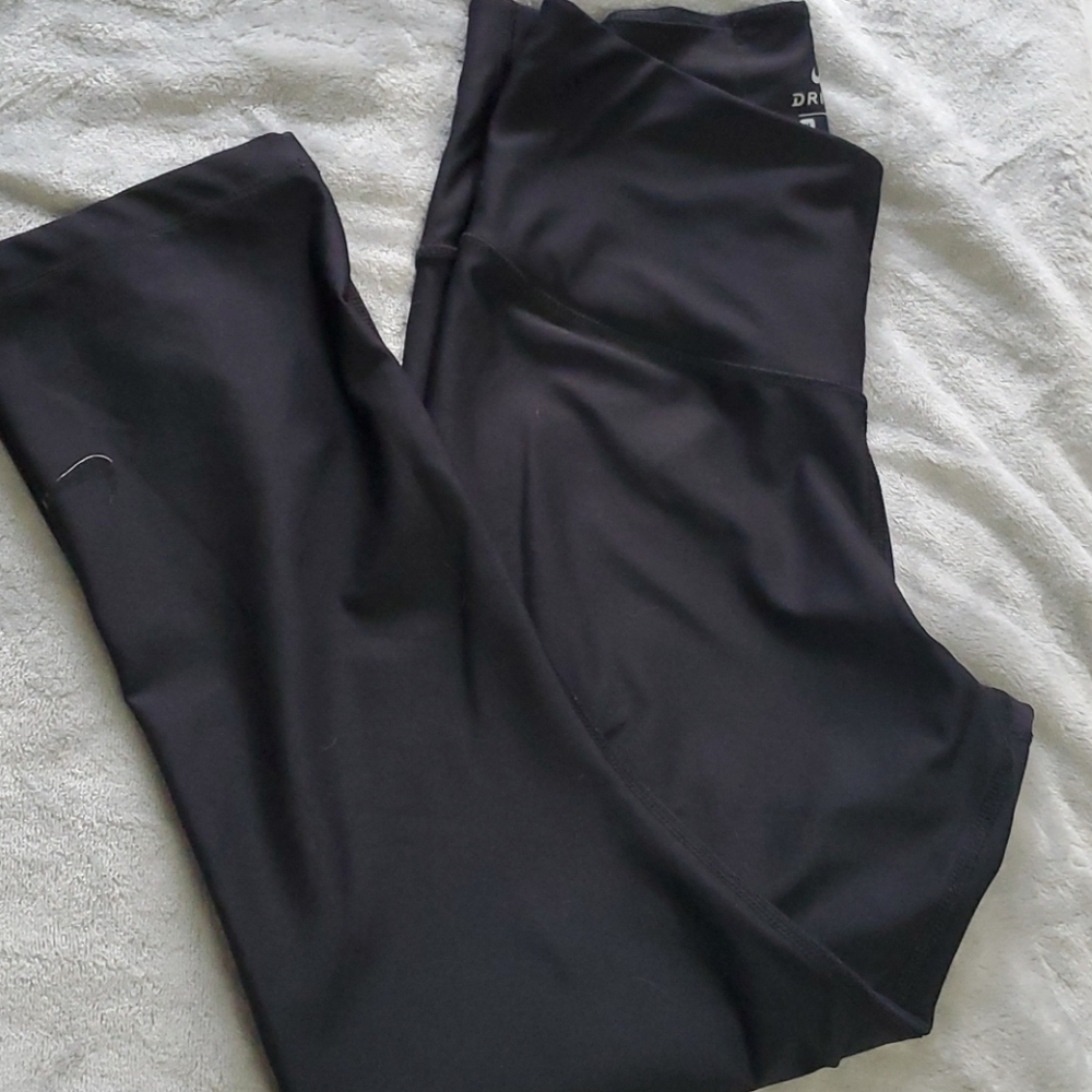 Nike dri-fit yoga pants